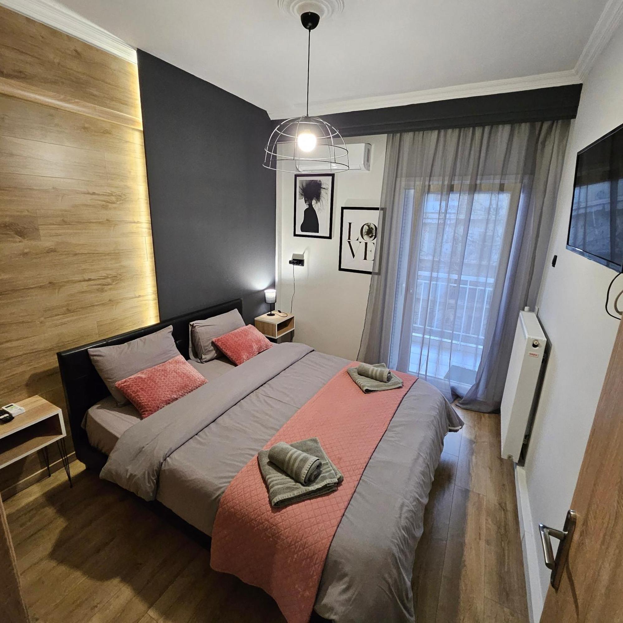 Central 3 Modern Apartment With Free Parking Serres Eksteriør billede