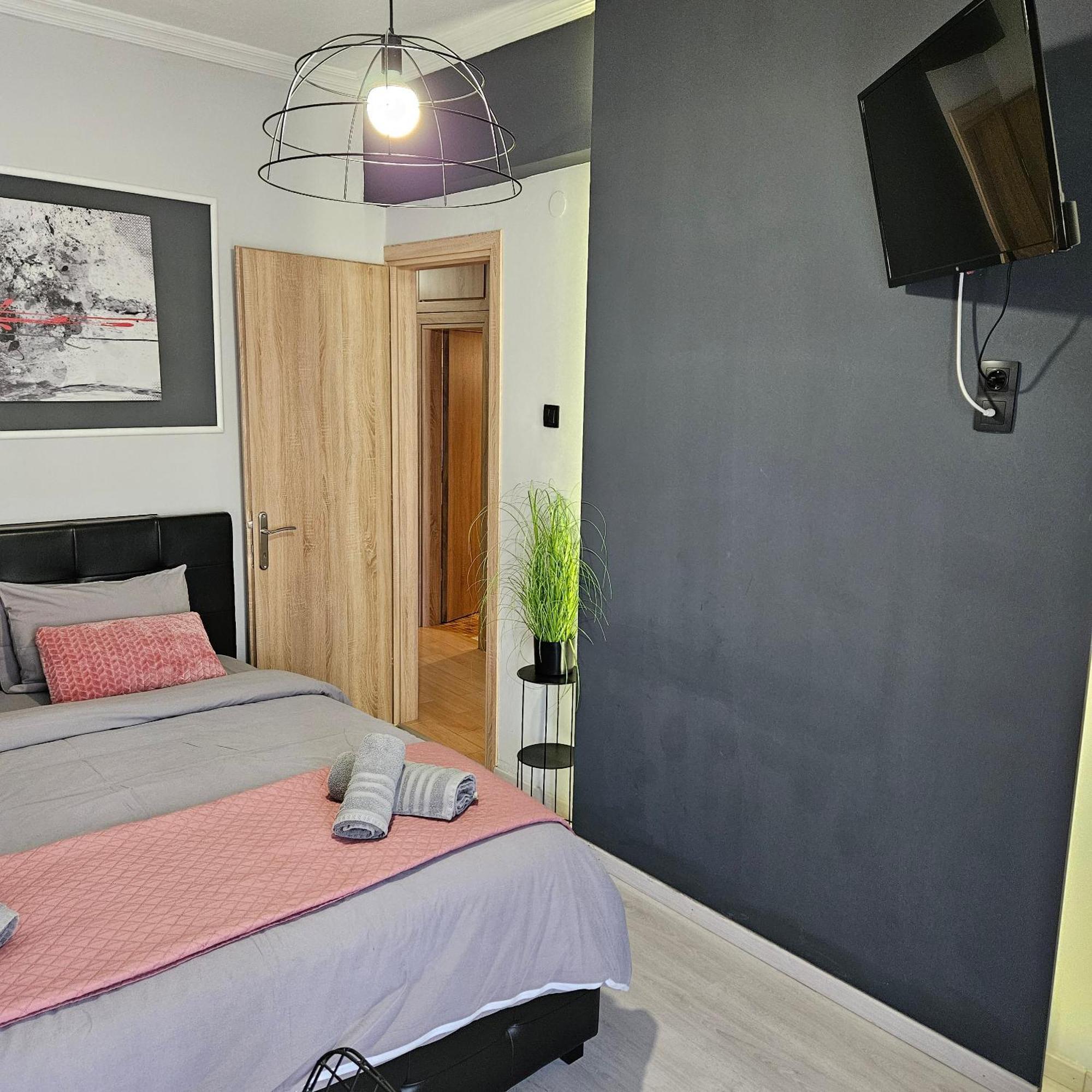 Central 3 Modern Apartment With Free Parking Serres Eksteriør billede