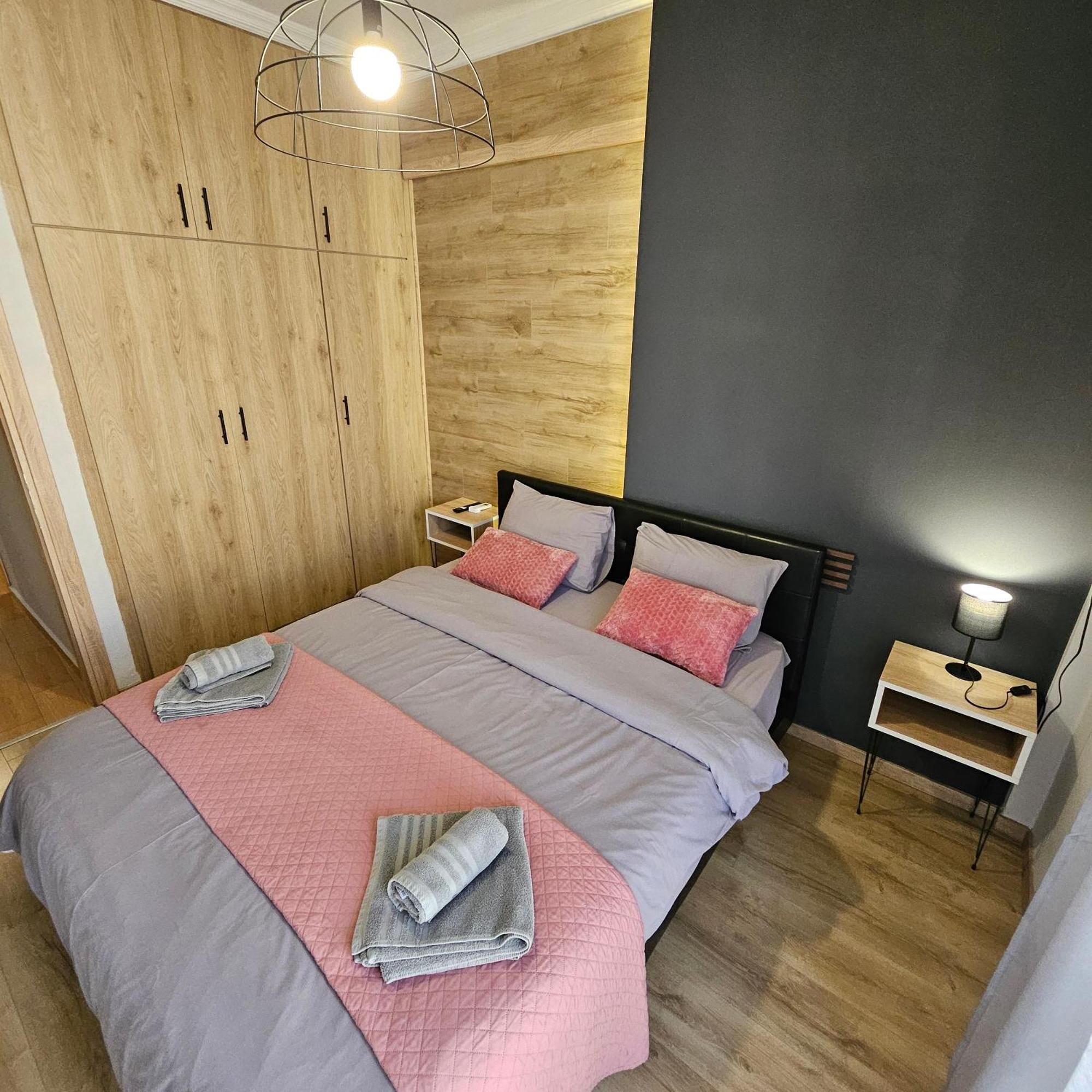 Central 3 Modern Apartment With Free Parking Serres Eksteriør billede
